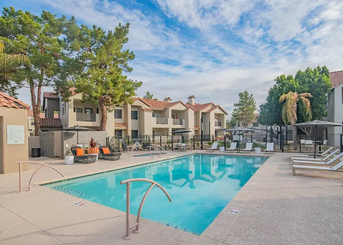 Walk To Kierland Pool Balcony Parking Wd Wifi Scottsdale