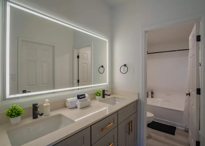 Walk To Kierland Pool Balcony Parking Wd Wifi Appartement *